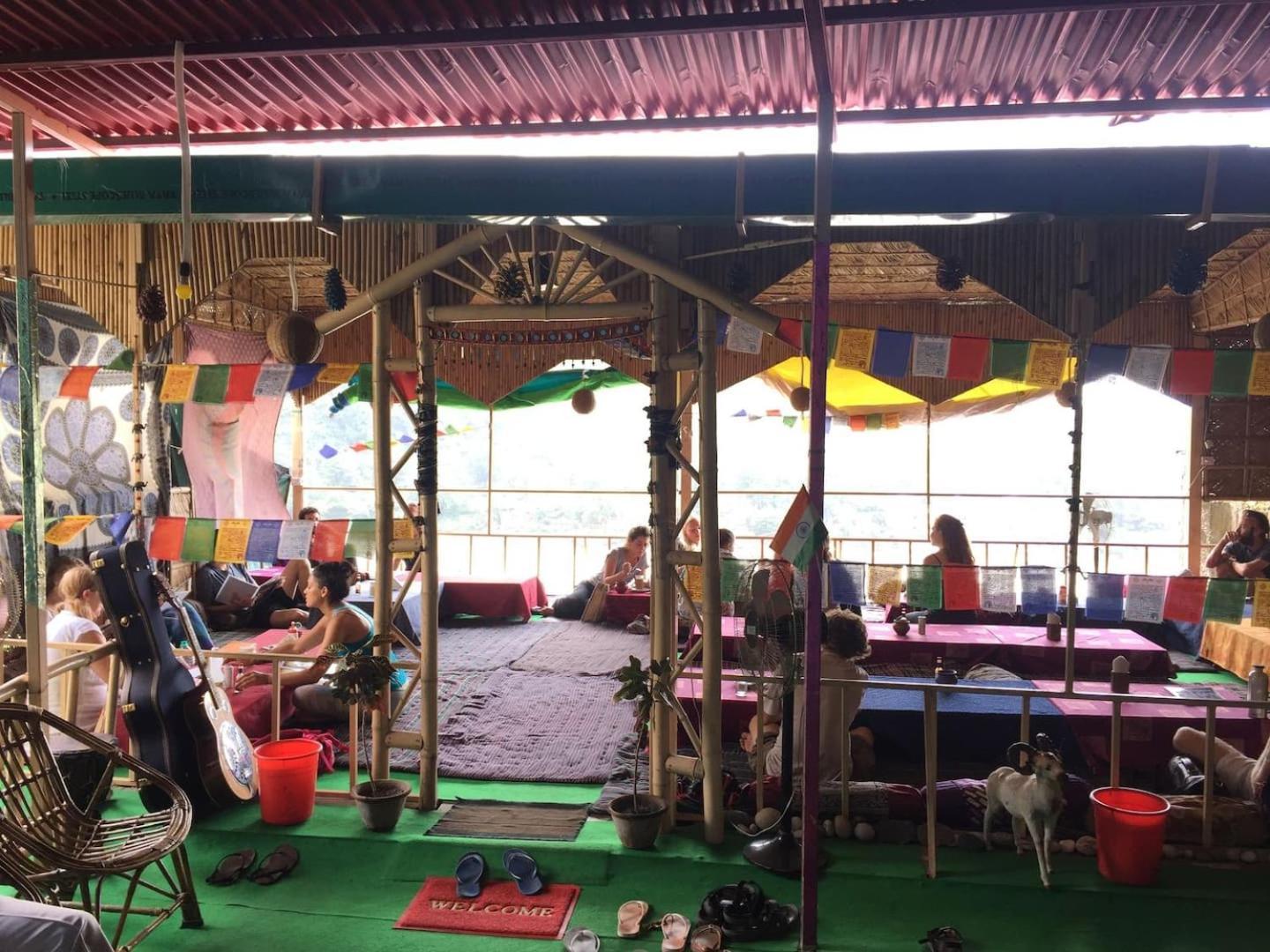 فيلا Yoga Retreat At The Ganges In Rishīkesh المظهر الخارجي الصورة